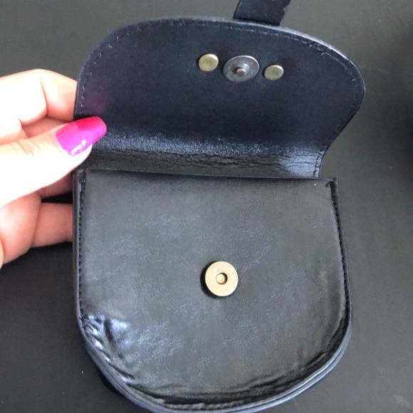 Pouch - Picture 4 of 4